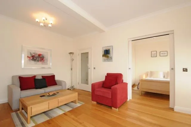Prince Albert Road, London, NW8, photo 4