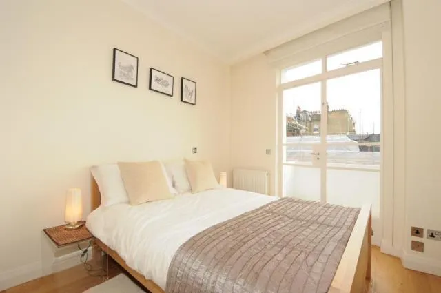 Prince Albert Road, London, NW8, photo 7