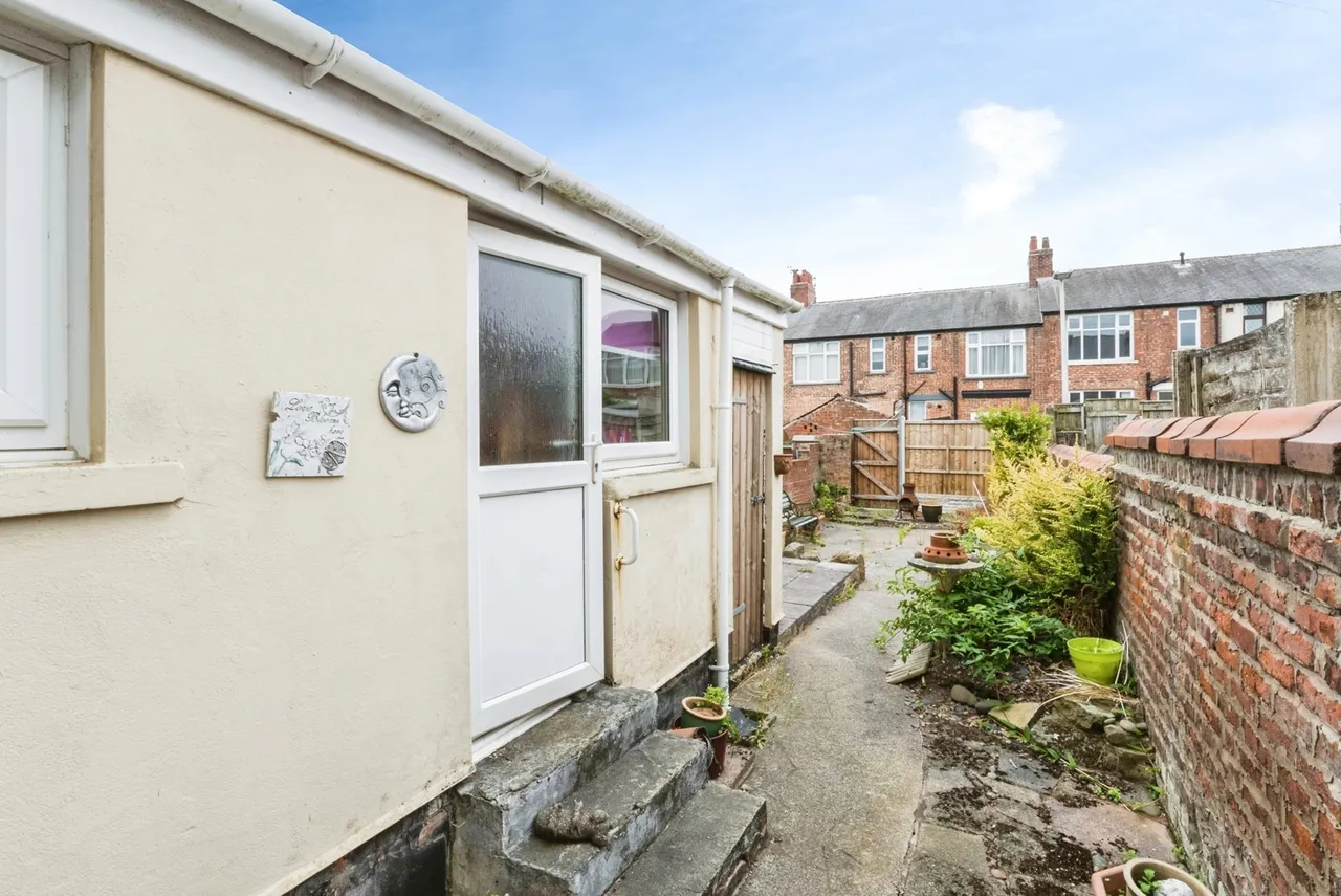 Grenfell Avenue, Blackpool, FY3, photo 16
