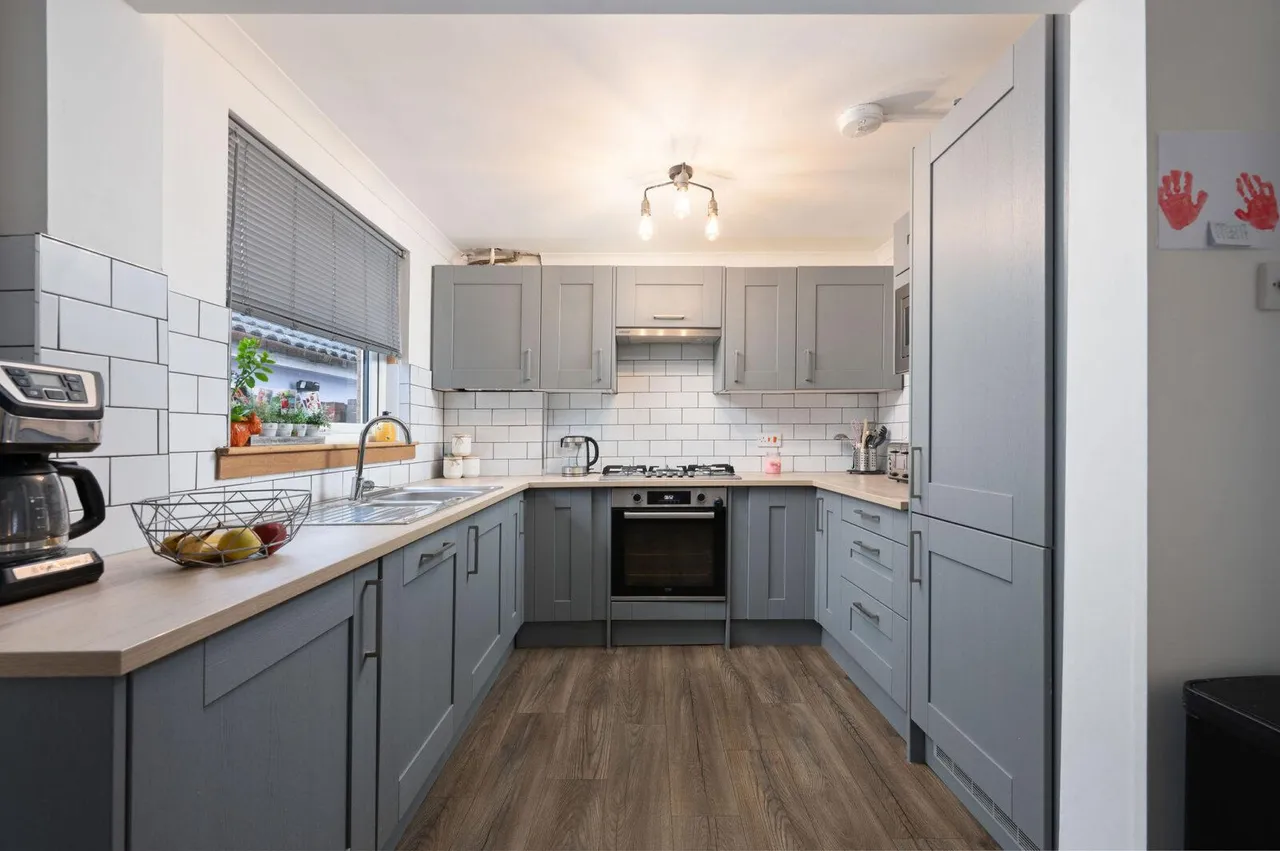 Park Road, Carron, Falkirk, FK2 7PS, photo 2