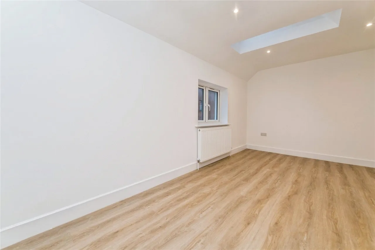 Kerslakes Court, Honiton, EX14, photo 14