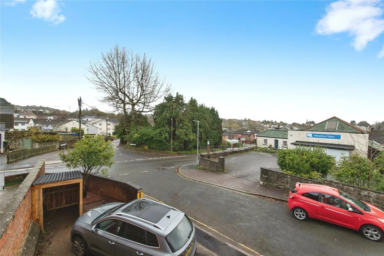 Kerslakes Court, Honiton, EX14, photo 16