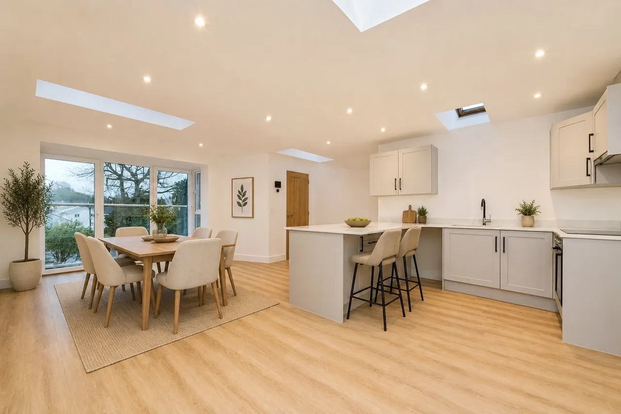 Kerslakes Court, Honiton, EX14, photo 3
