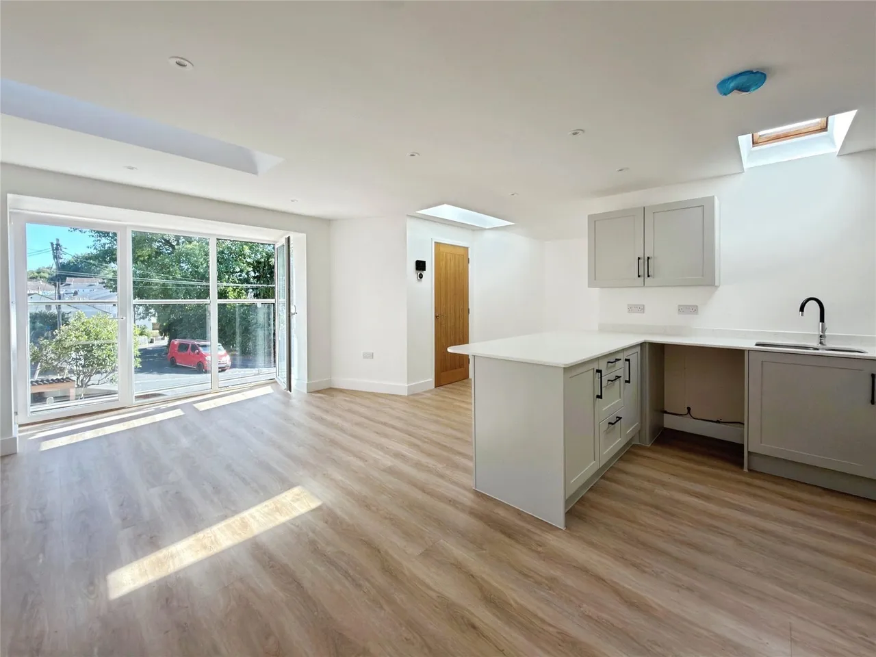 Kerslakes Court, Honiton, EX14, photo 7