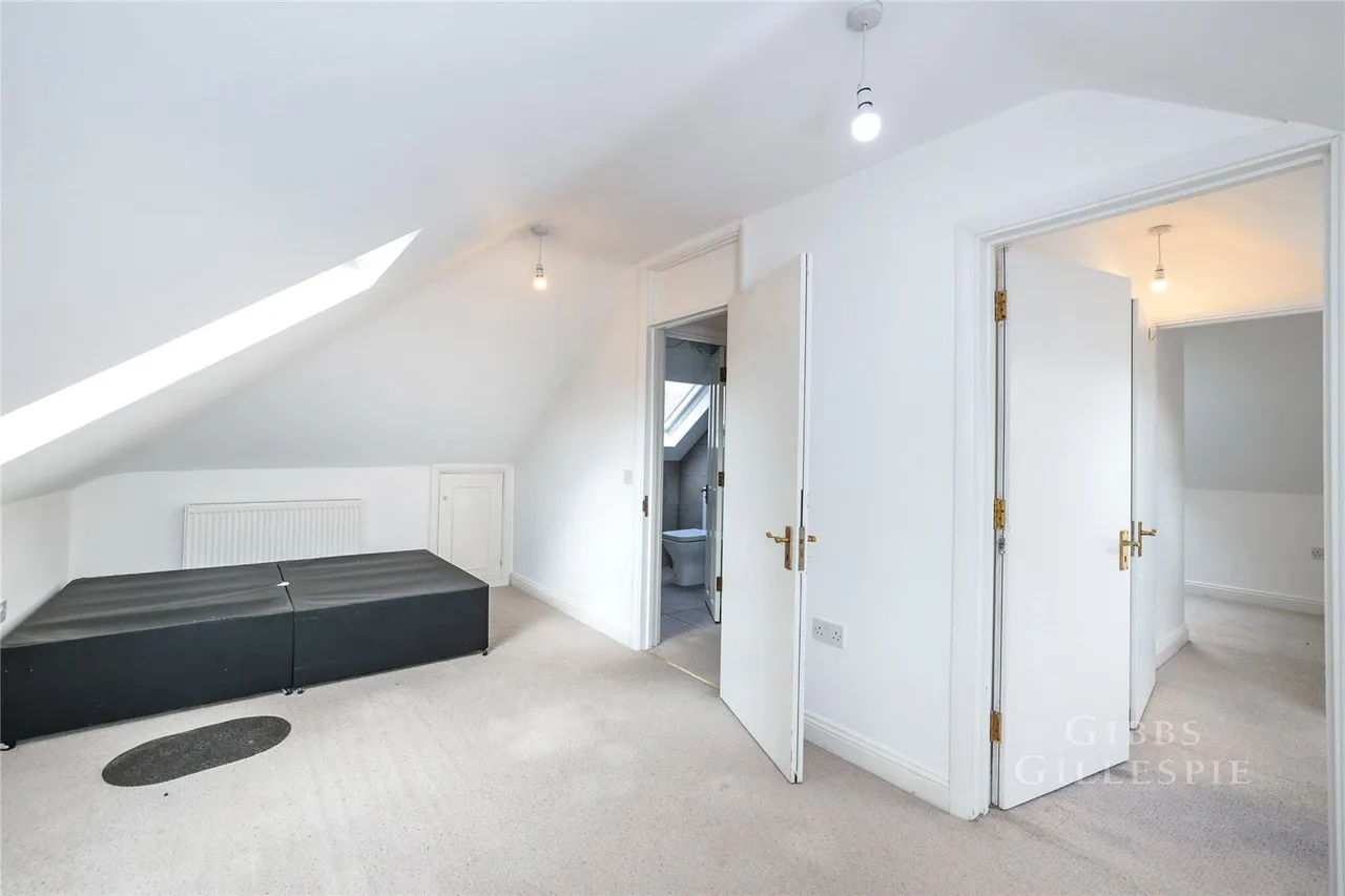 Derby Road, Uxbridge Fees Apply, UB8, photo 4