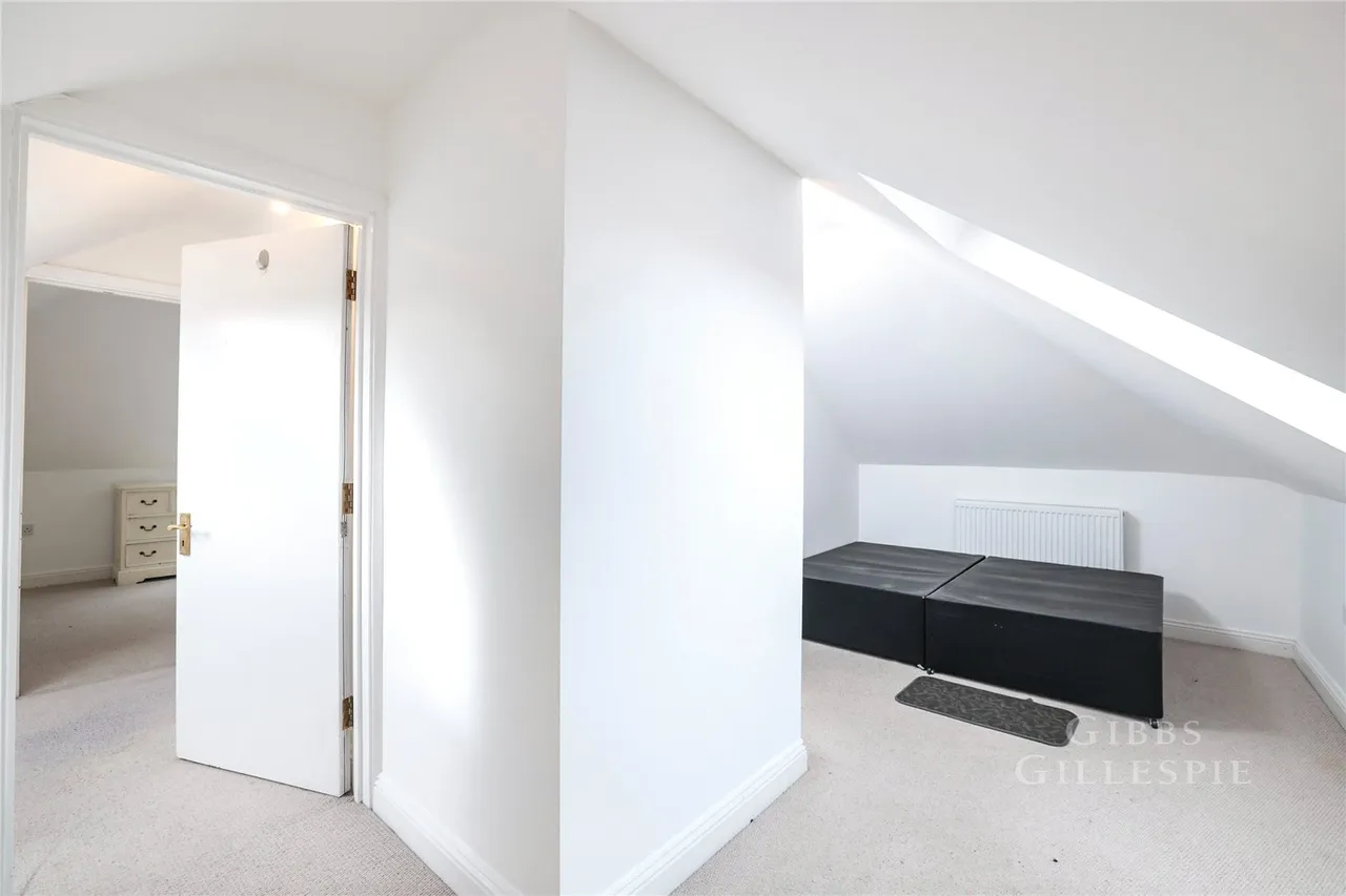 Derby Road, Uxbridge Fees Apply, UB8, photo 7