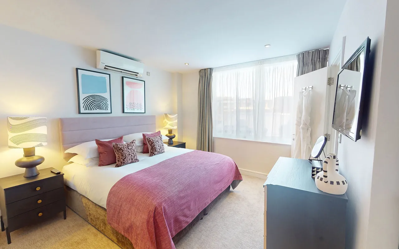 5E Harrington Court, 13 Harrington Road, London, photo 4