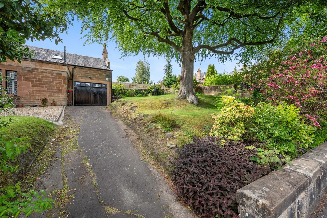 6 Whittingehame Drive, Claythorne, G12 0XU, photo 23