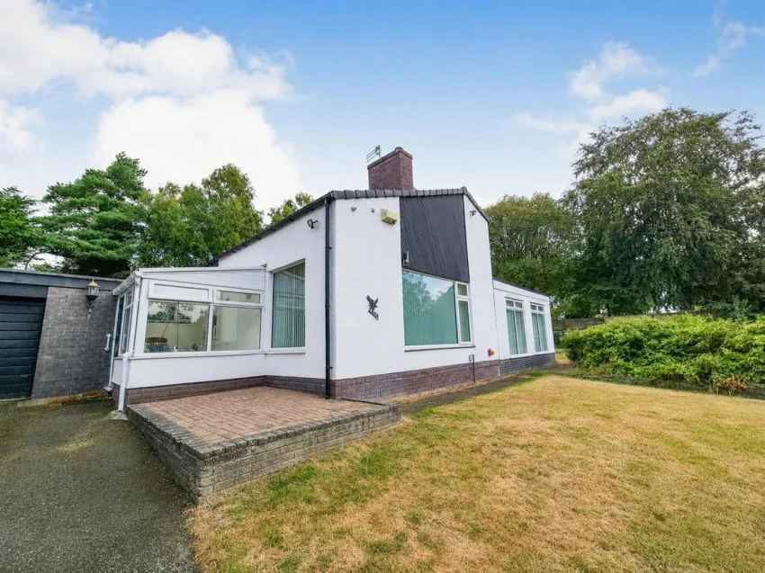 3 bed house for sale, "TARA" Pine Walks, Prenton, CH42
