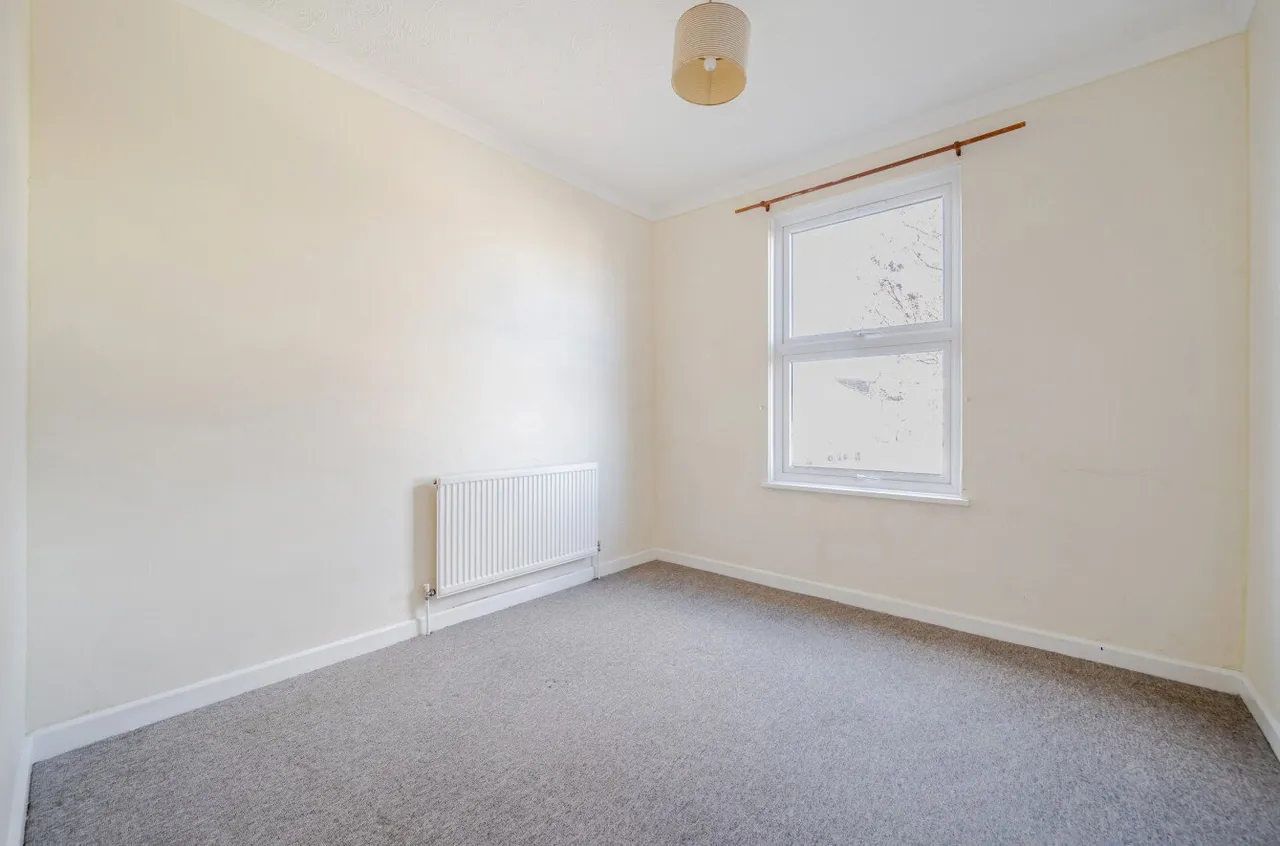 New Road, Portsmouth, PO2, photo 10