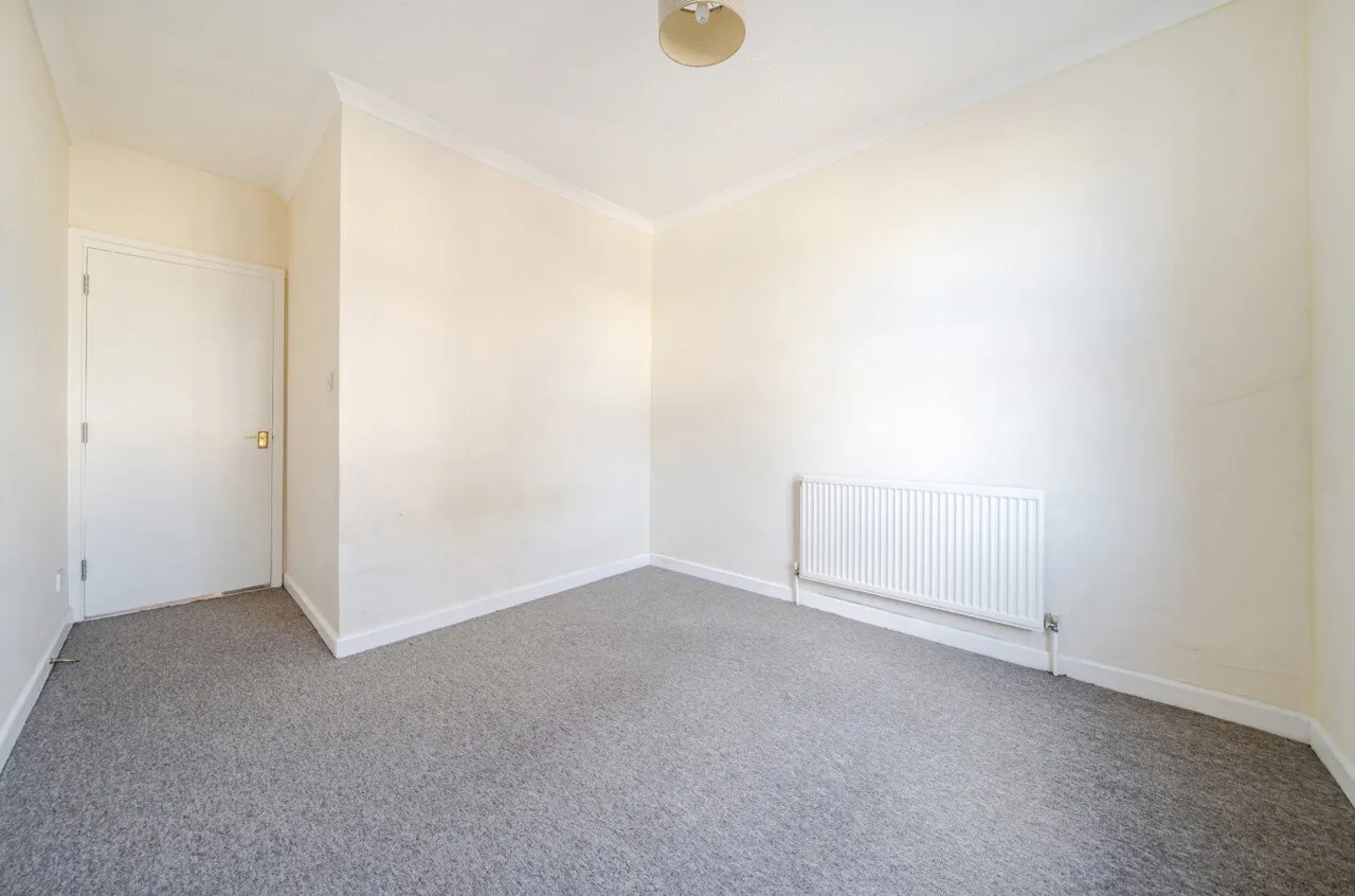 New Road, Portsmouth, PO2, photo 11