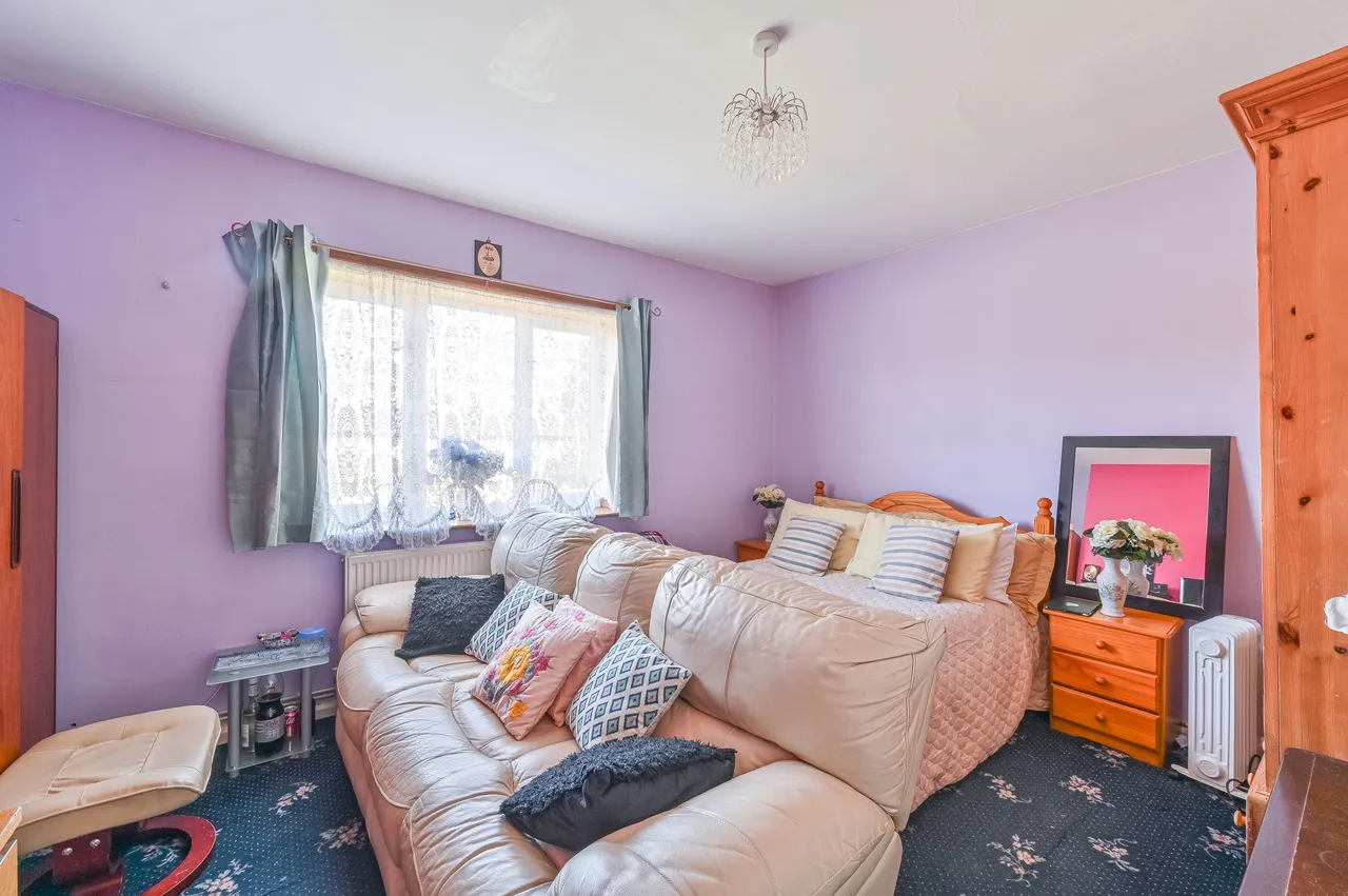 13 Playgreen Way, London, photo 5