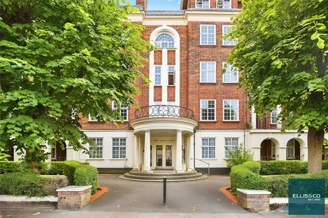 1 bed flat for sale, West Heath Court, Golders Green, NW11