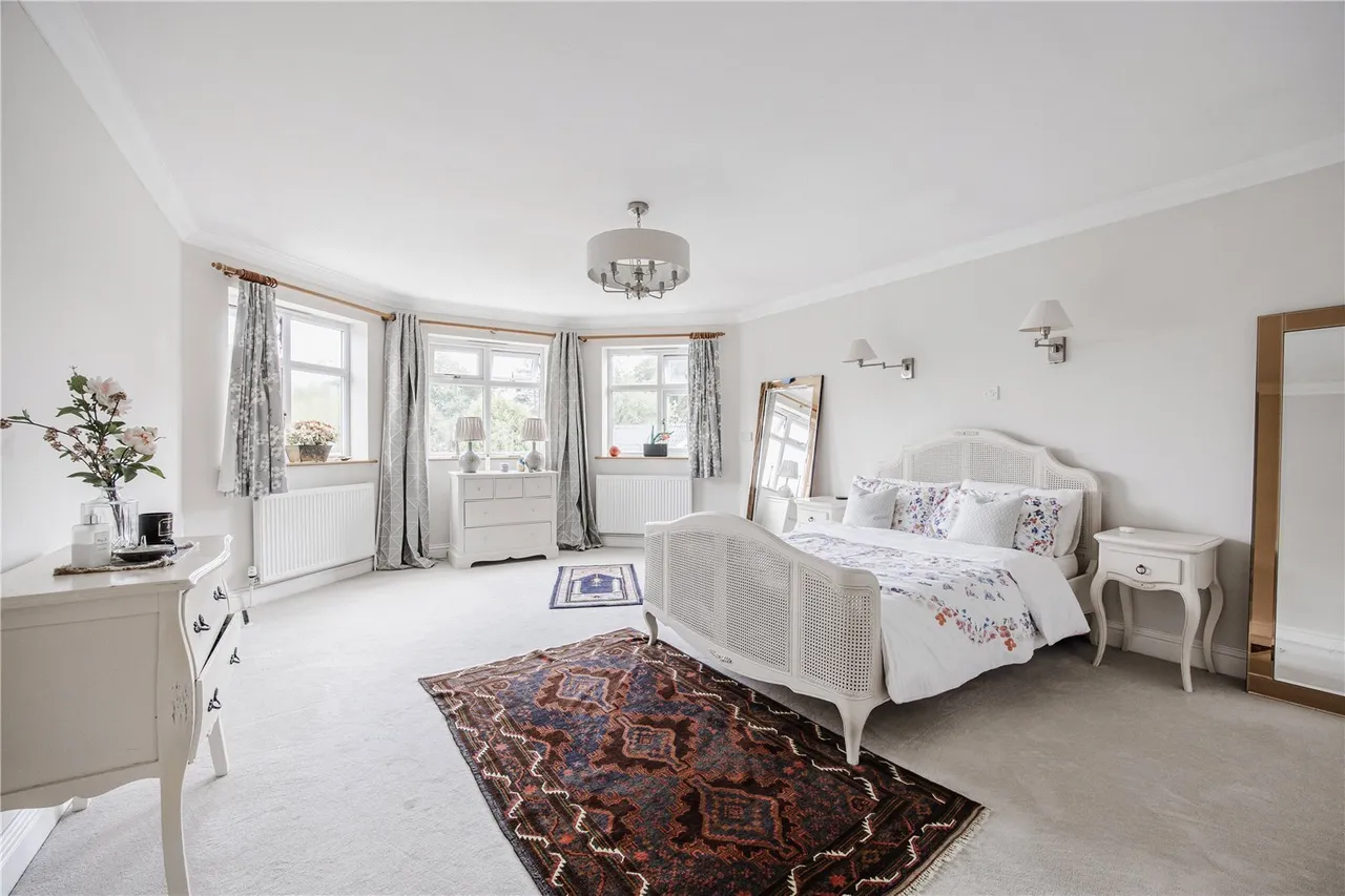 Ipswich Road, Norwich, NR2, photo 11