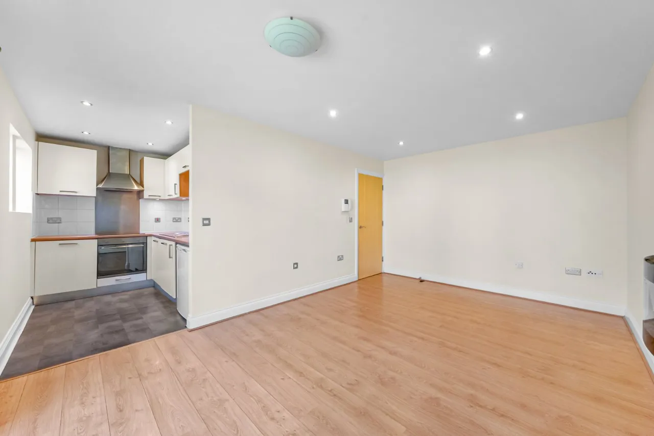 Clifford Drive, Menston, LS29, photo 6