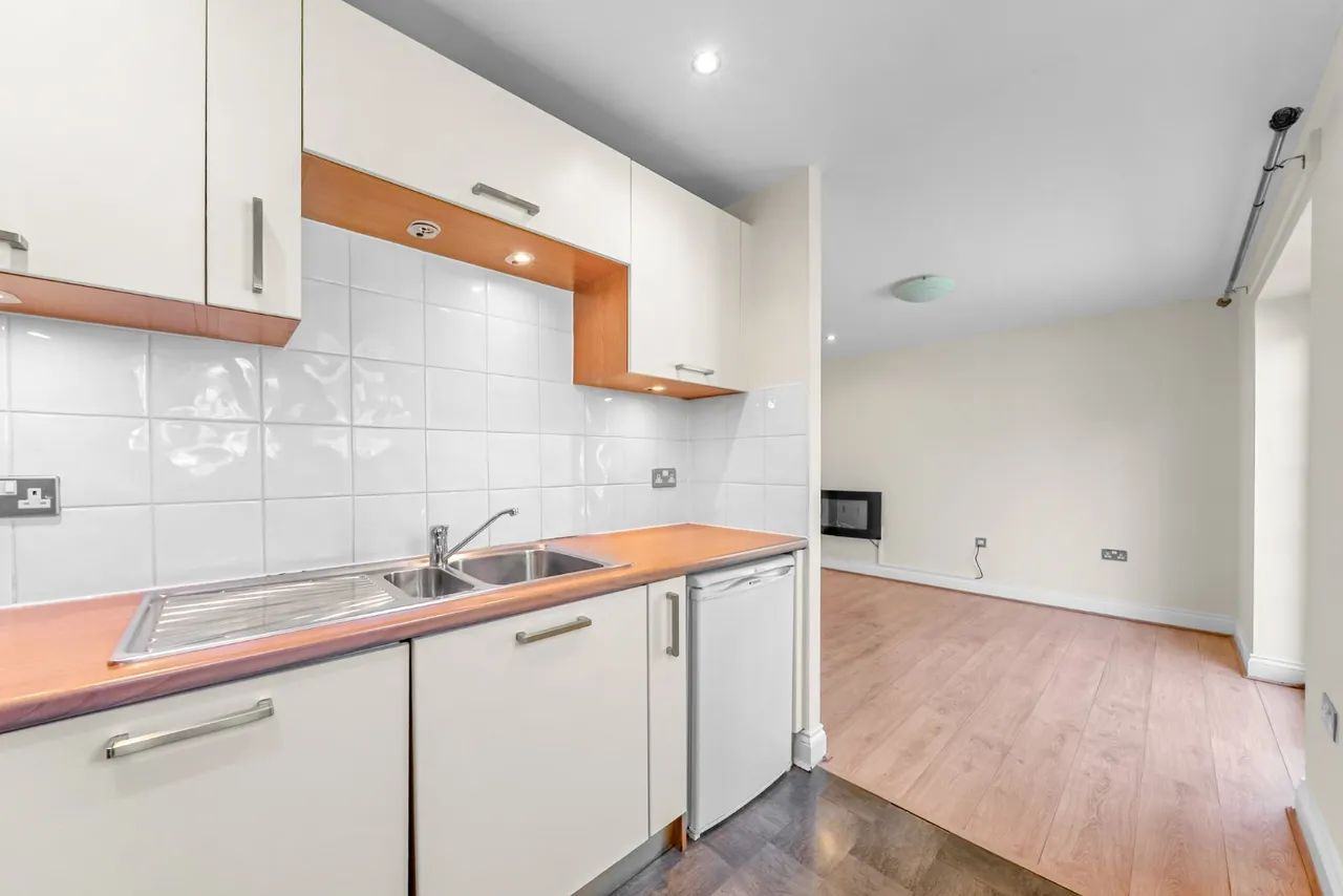 Clifford Drive, Menston, LS29, photo 5