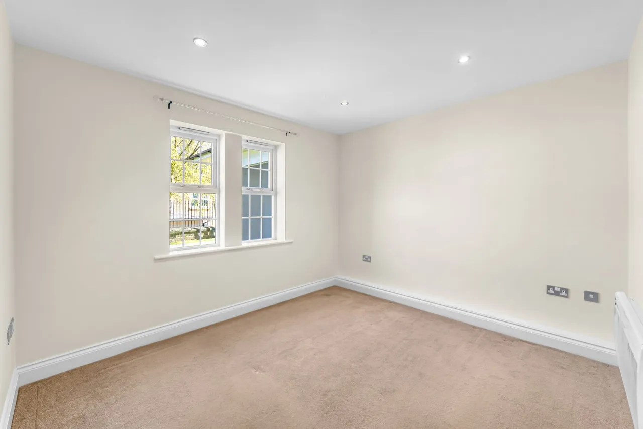 Clifford Drive, Menston, LS29, photo 4