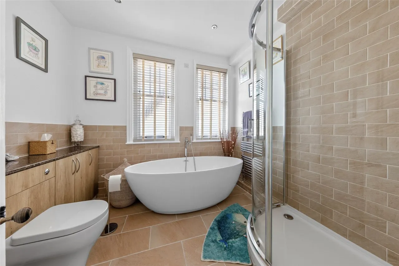 Bacton Road, Felixstowe, IP11, photo 12