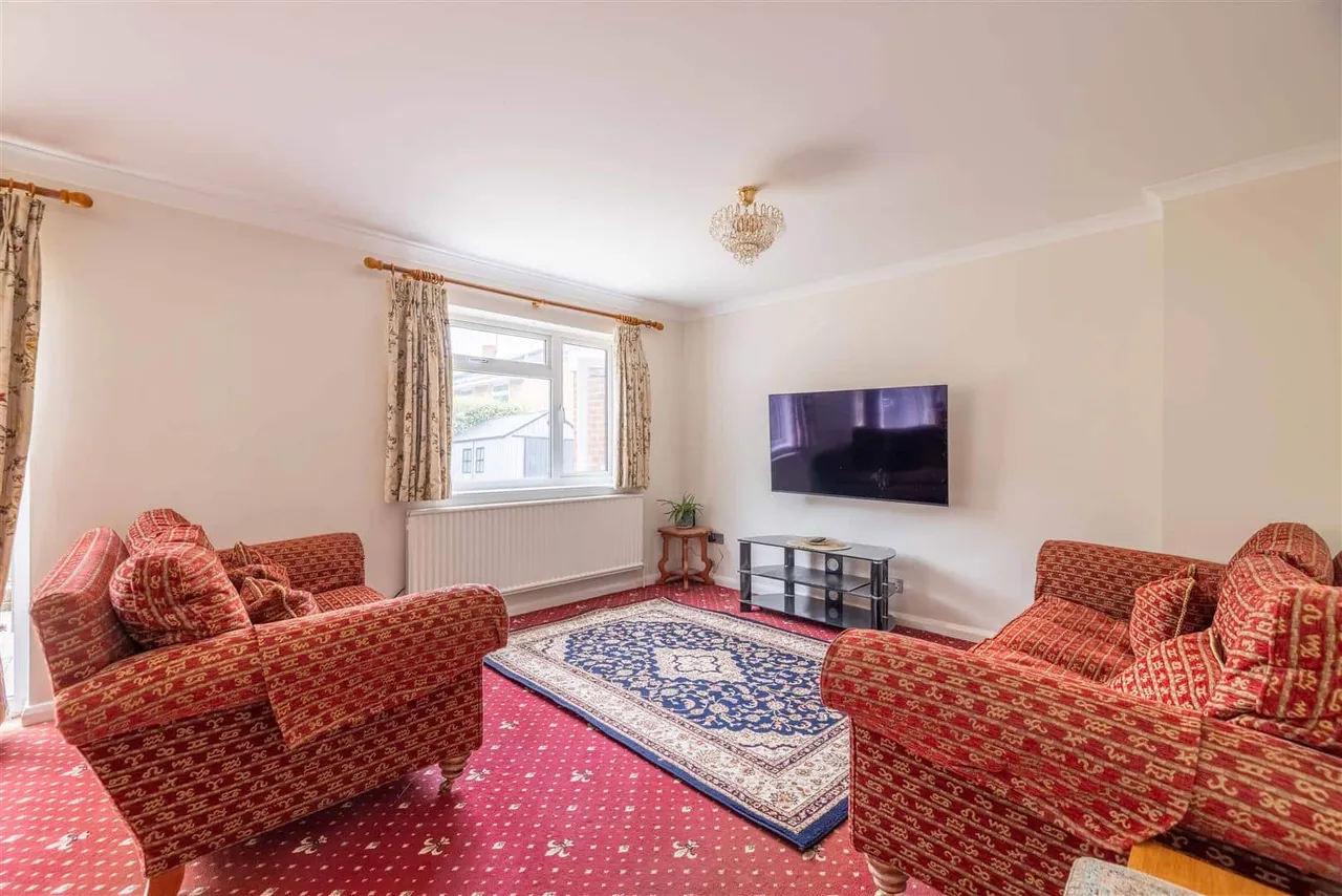 Hemwood Road, Windsor, SL4, photo 4
