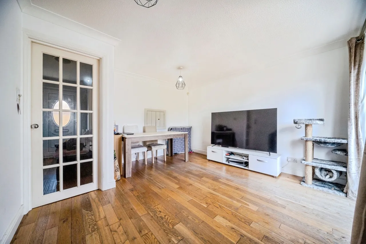 Chepstow Drive, Bletchley, Milton Keynes, Buckinghamshire, MK3, photo 6