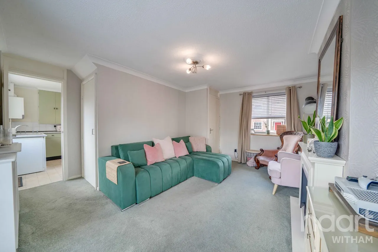 Longfield, Witham, CM8, photo 3