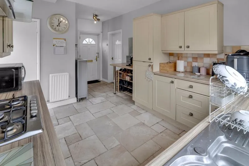 Newark Road, Rochdale OL12 0AU, photo 5