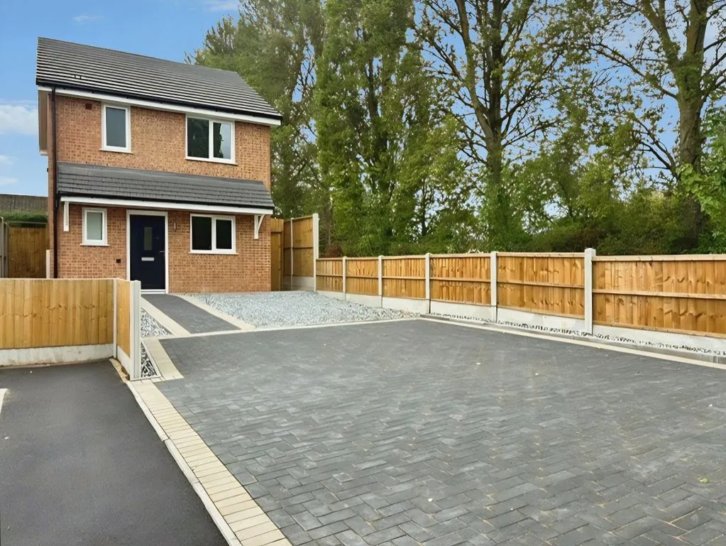 3 bed house for sale, Cotswold Avenue, Great Wyrley, WS6