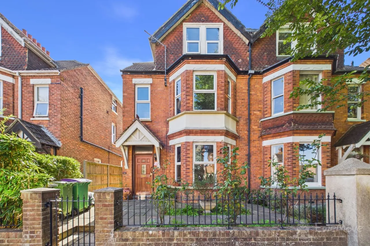 Limes Road, Folkestone, CT19, photo 16