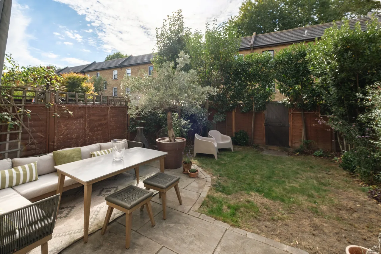 Queensbury Street, London, N1, photo 16