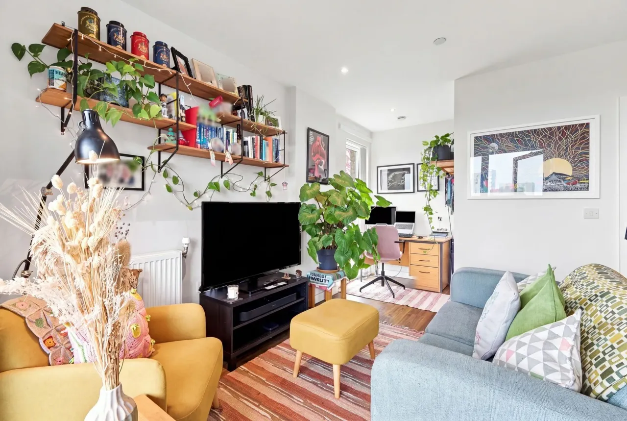 Siskin Apartments, Dunedin Road, Leyton, E10, photo 4