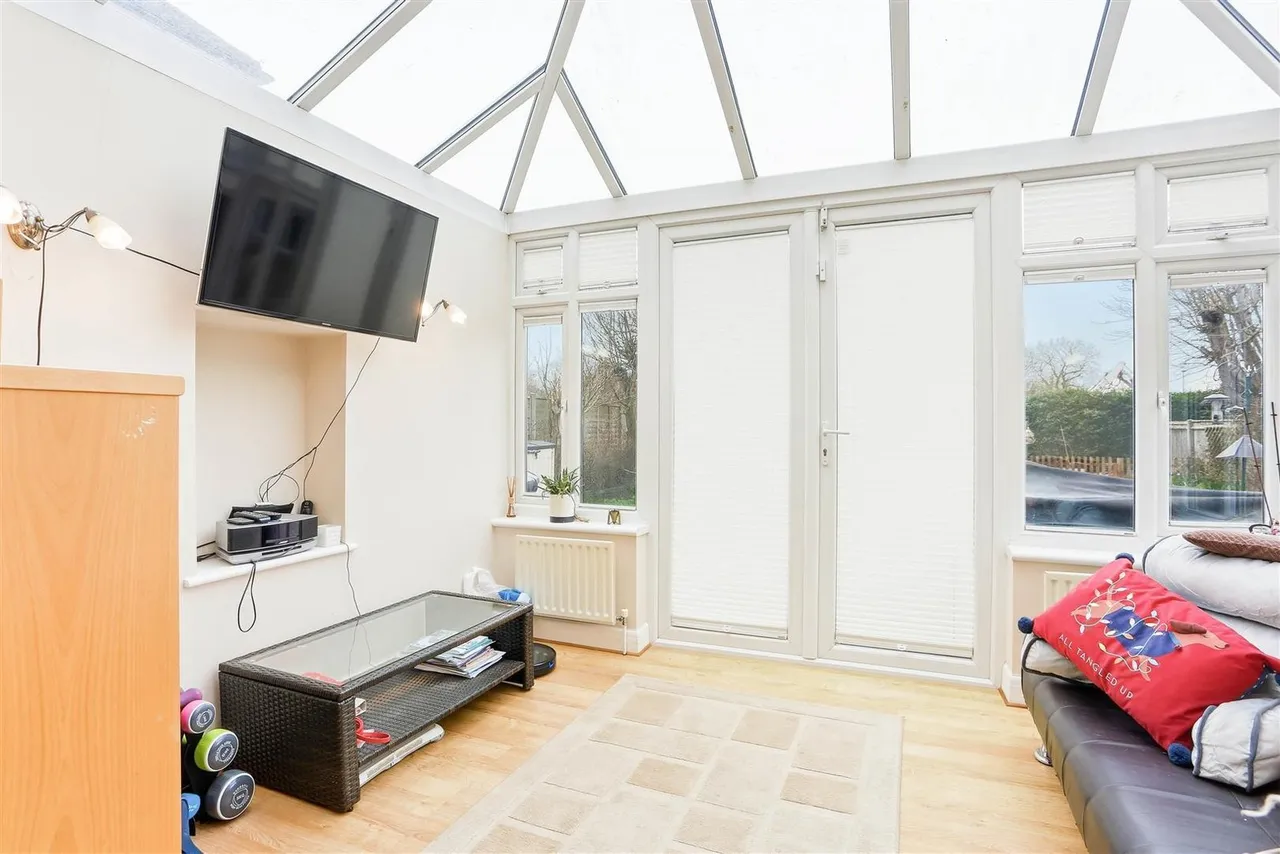 Link Lane, Wallington, SM6 9DY, photo 12