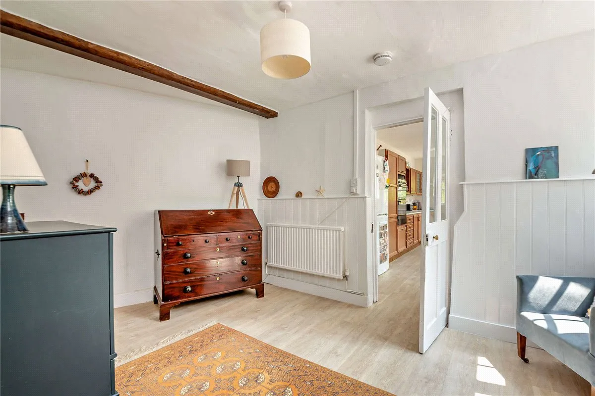 High Street, Hungerford, RG17, photo 9