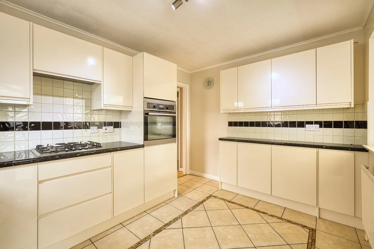 Kirkstone Avenue, Ramsgate, CT11, photo 2
