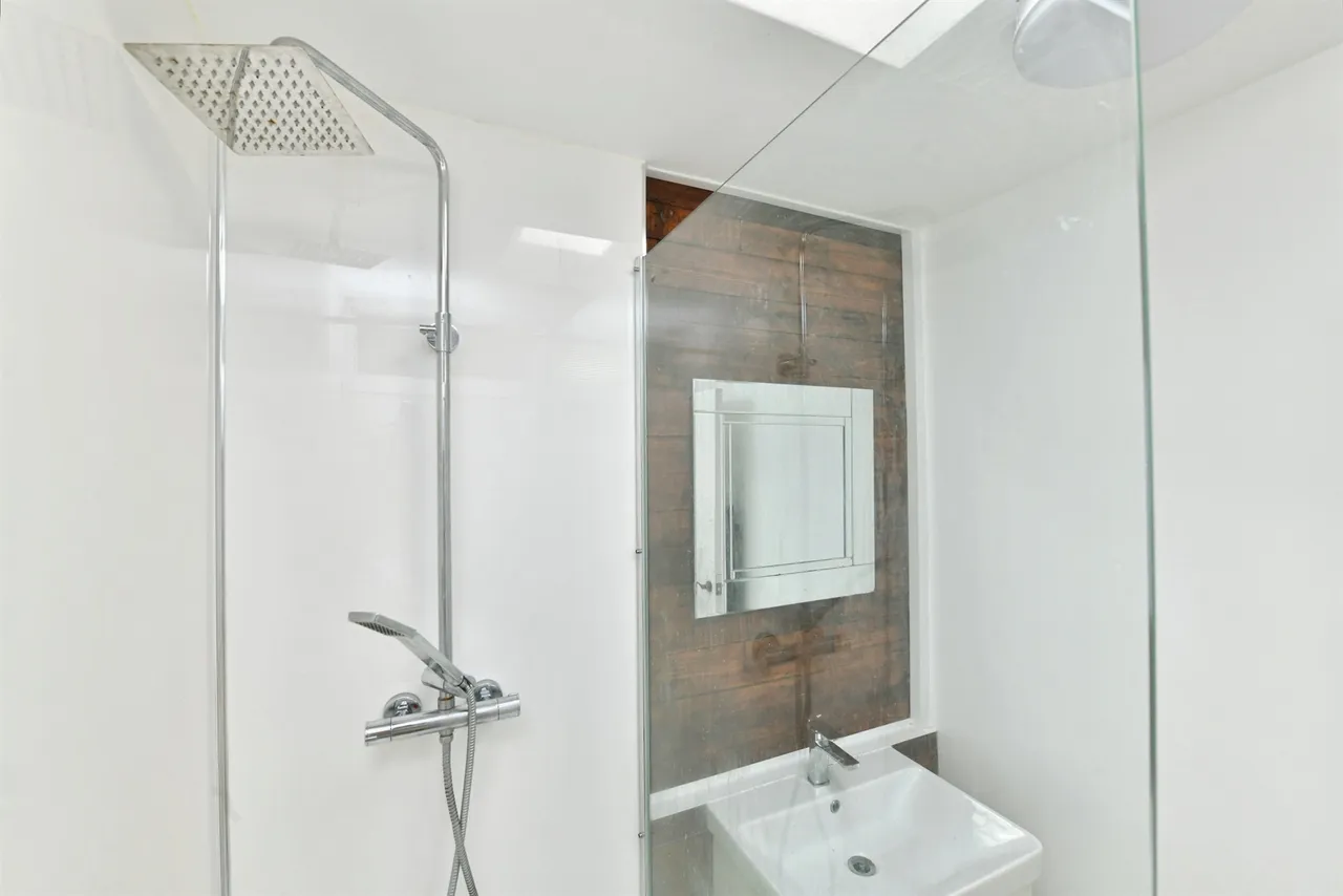 Fore Street, Saltash, PL12, photo 17