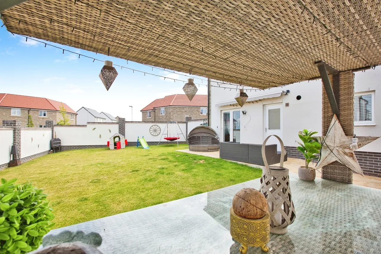 Aspen Grove, Ilchester, BA22, photo 15