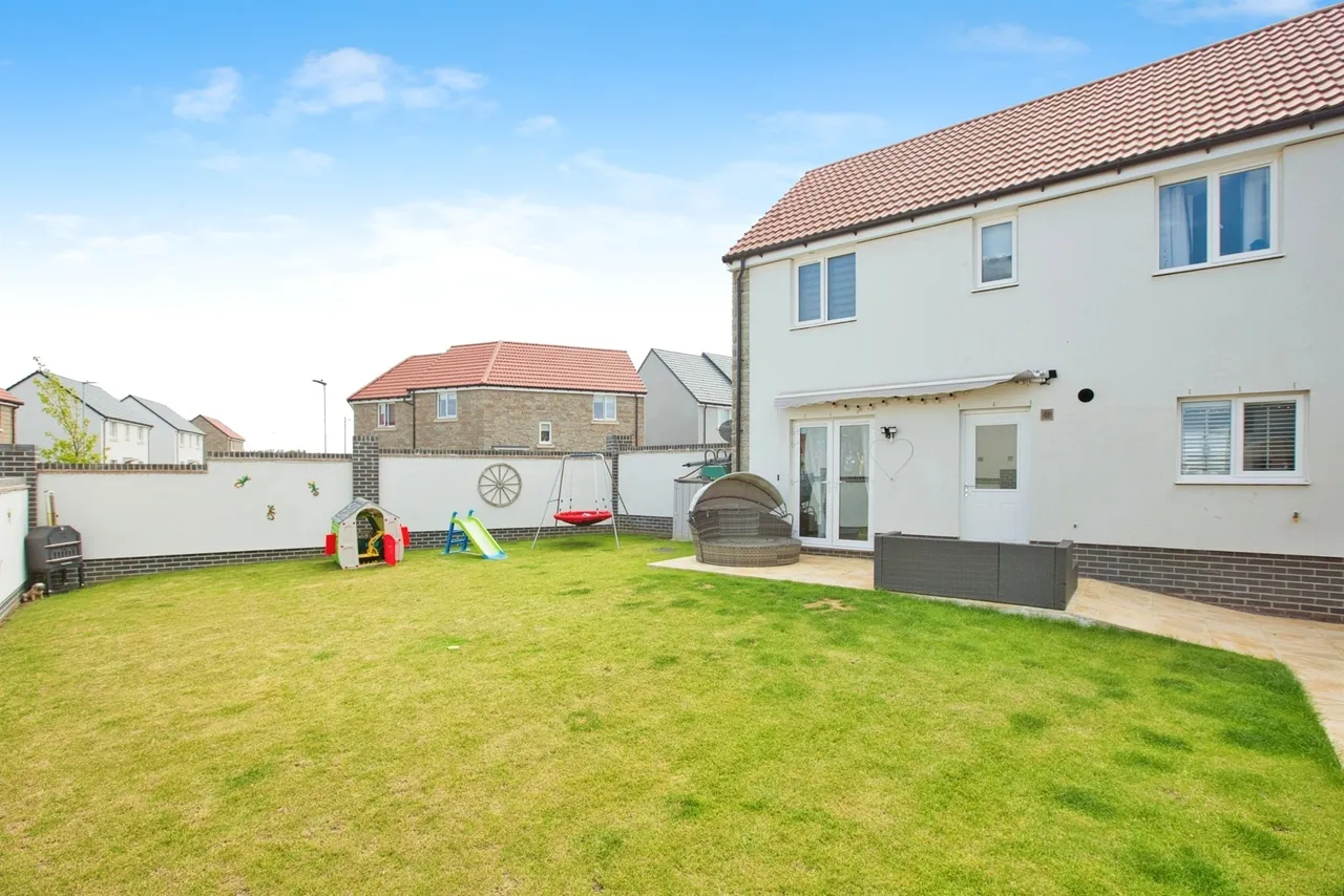Aspen Grove, Ilchester, BA22, photo 14