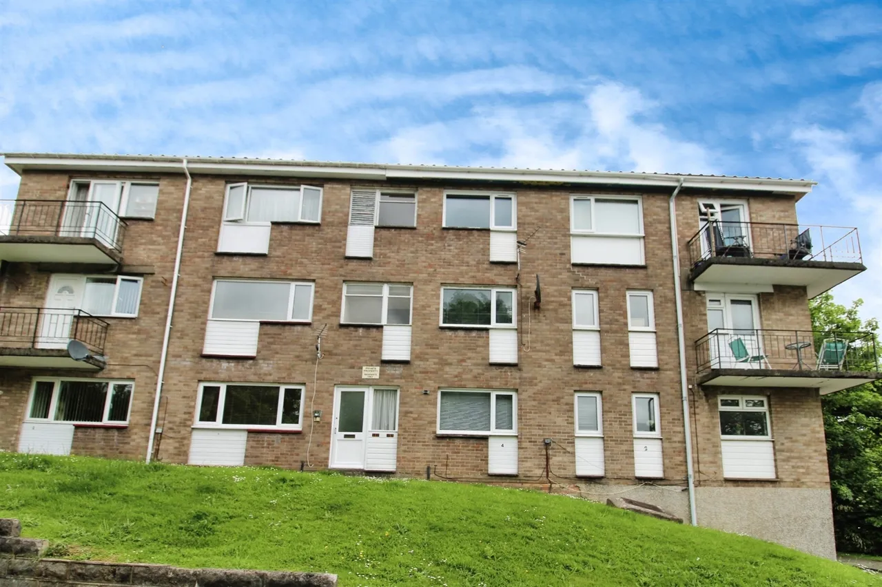 3 bed flat for sale, St. Fagans Rise, Cardiff, CF5