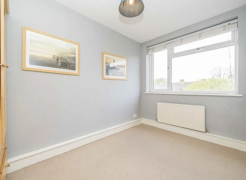 Beechcroft Close, Valley Road, SW16, photo 6