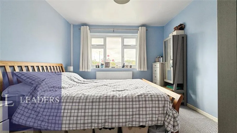 Nether Court, Halstead, CO9, photo 9