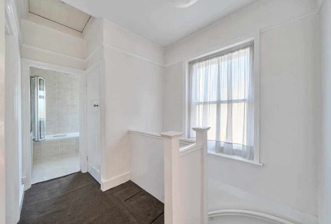 Hawthorn Road, Sutton, SM1 4PF, photo 7