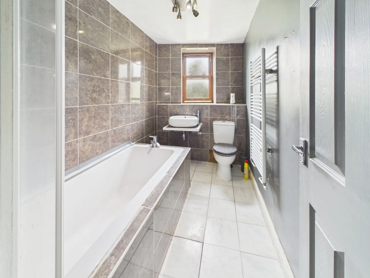 Holcombe Road, Helmshore, BB4, photo 16