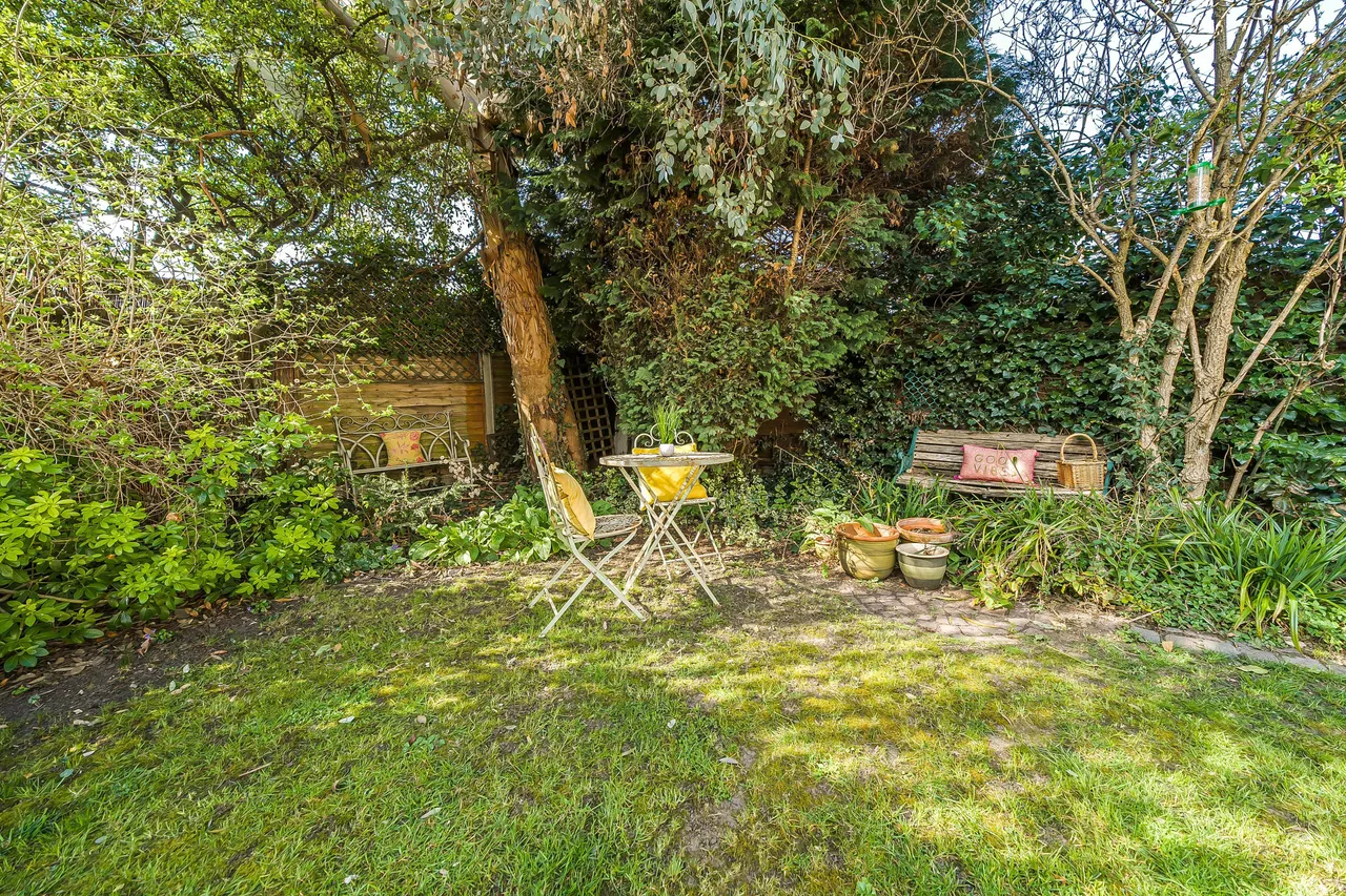 Bradgate Road, Bedford, photo 19