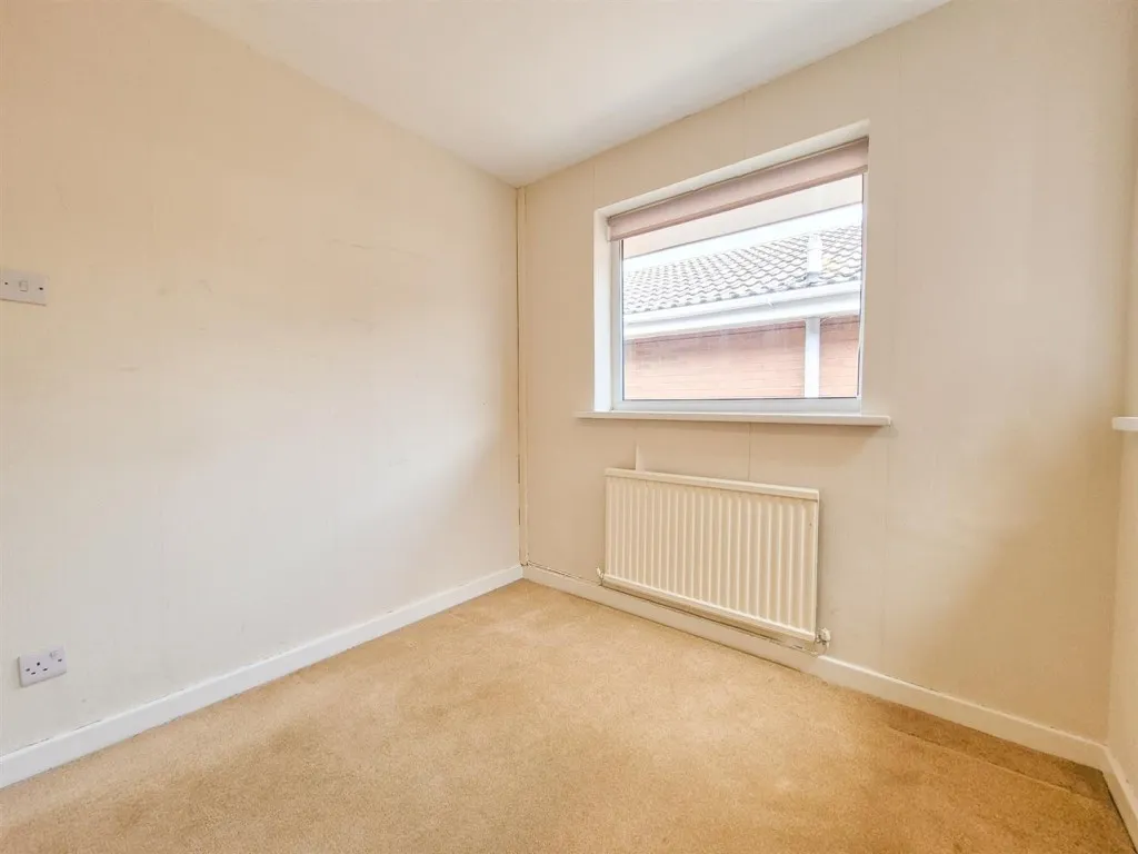 Frankby Road, Greasby, CH49, photo 19