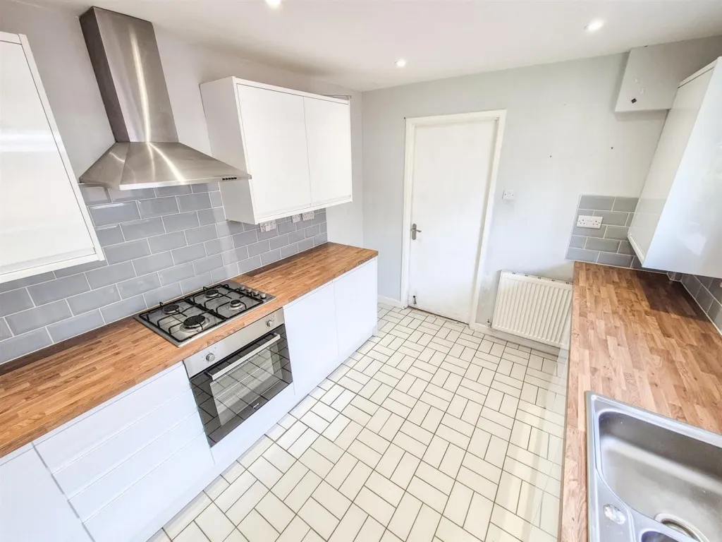 Frankby Road, Greasby, CH49, photo 9