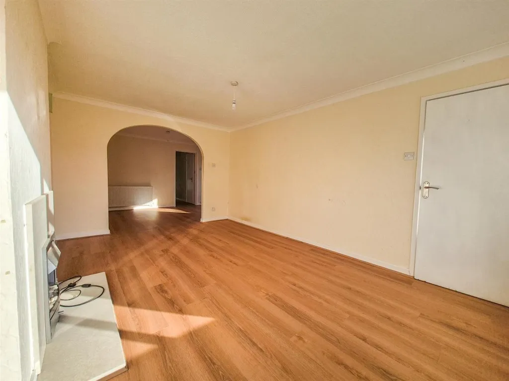 Frankby Road, Greasby, CH49, photo 4