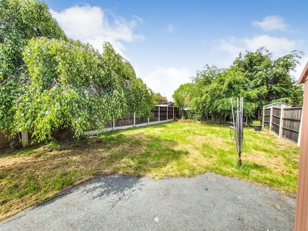 Frankby Road, Greasby, CH49, photo 21