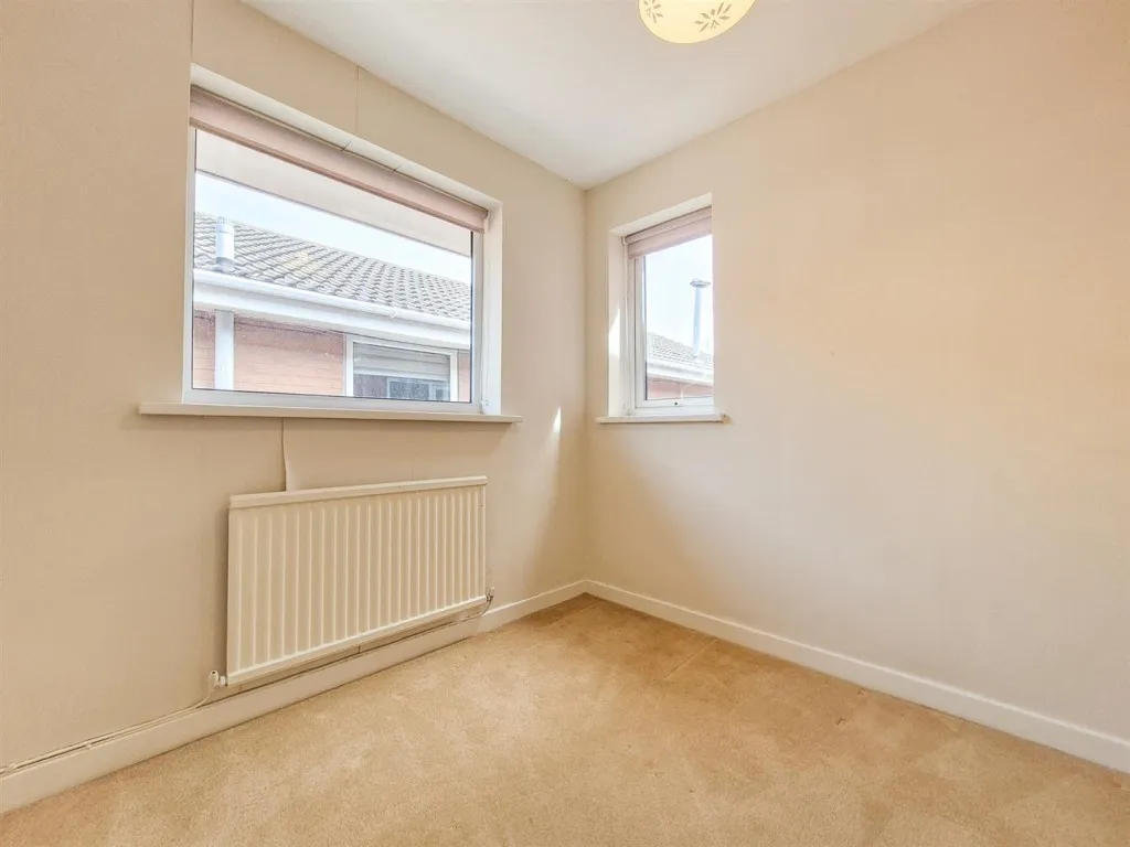 Frankby Road, Greasby, CH49, photo 18