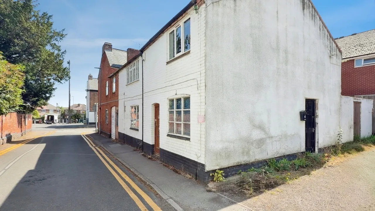 Church Lane, Leicester, LE19, photo 14
