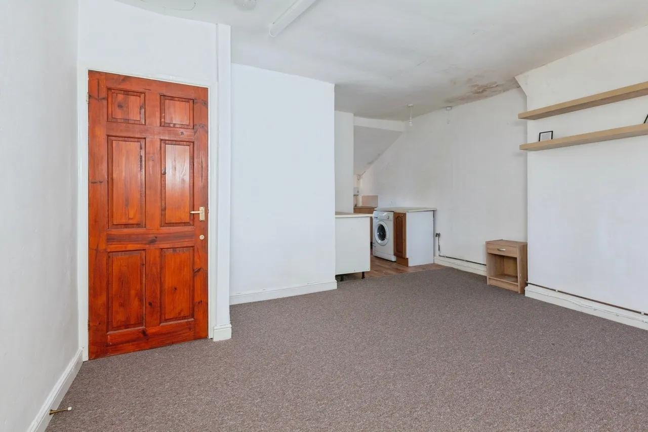 Church Lane, Leicester, LE19, photo 4