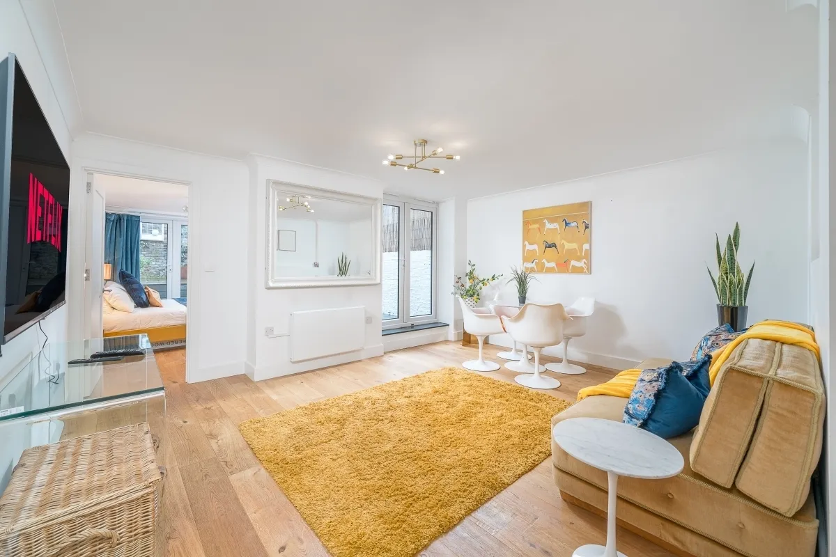 2 bed flat to rent — Shirland Road London W9